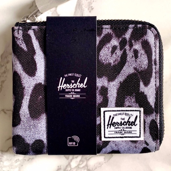 HERSHEL Johnny Wallet Rare Leopard Print NWT - Picture 12 of 13
